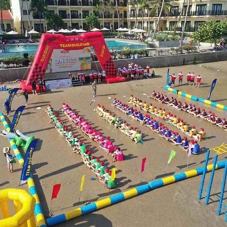 Hon Rom Central Beach Resort Муи Не Екстериор снимка