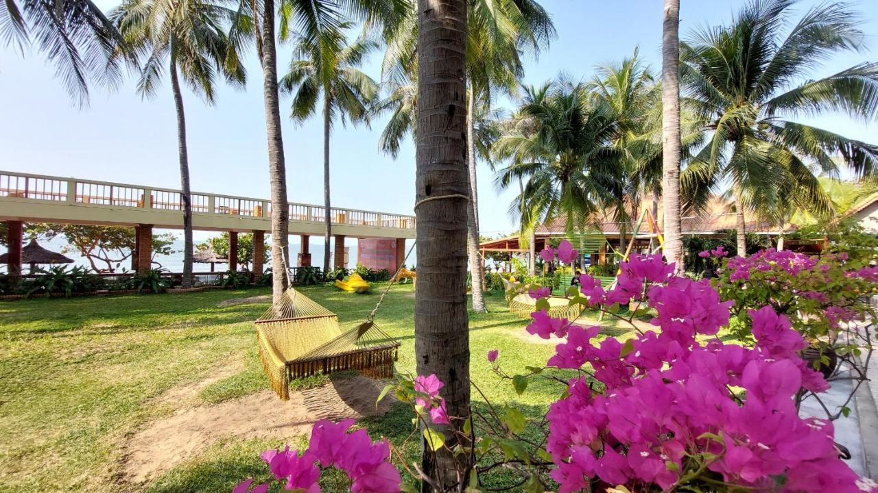 Hon Rom Central Beach Resort Муи Не Екстериор снимка