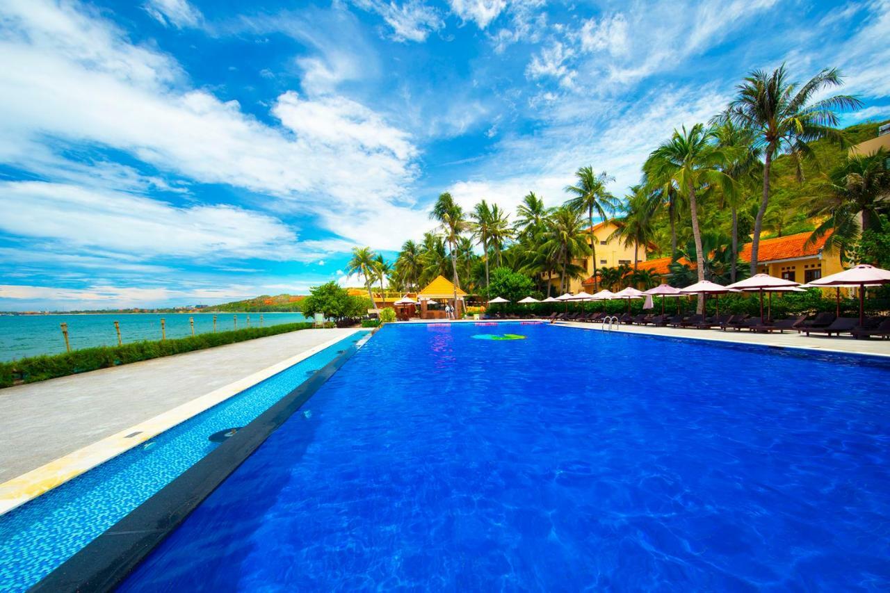 Hon Rom Central Beach Resort Муи Не Екстериор снимка
